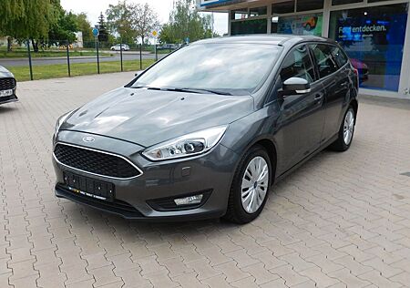 Ford Focus Turnier 1.5 TDCi Business*XENON*AHK*KAM*WP
