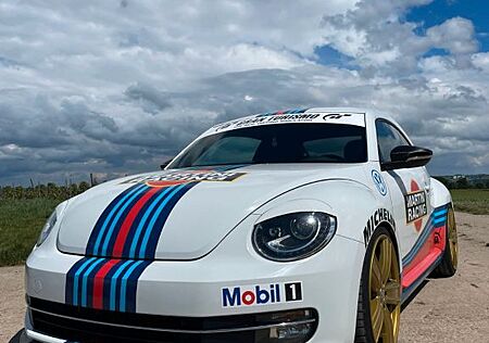 VW Beetle Volkswagen 2.0 TSI DSG Sport Sport Martini Design