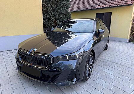 BMW 540d xDrive Touring | M-PAKET | Vollausstattung