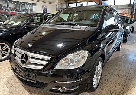 Mercedes-Benz B 180 CDI AUTOMATIK LEDER NAVI KLIMA PDC TOP GEP