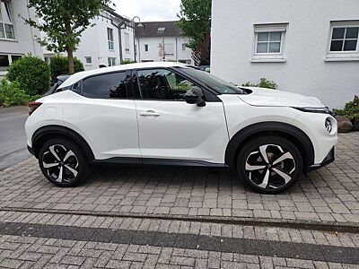 Nissan Juke 1.0 DIG-T TEKNA, 19 Zoll, Bose Soundsystem