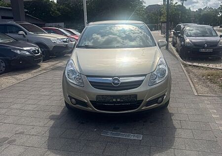 Opel Corsa D Edition