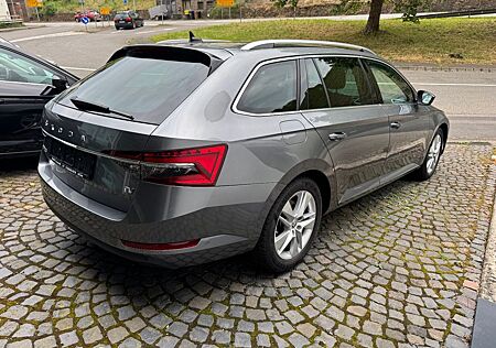 Skoda Superb Combi Style 1.4 TSI iV 160kW ACC Lane