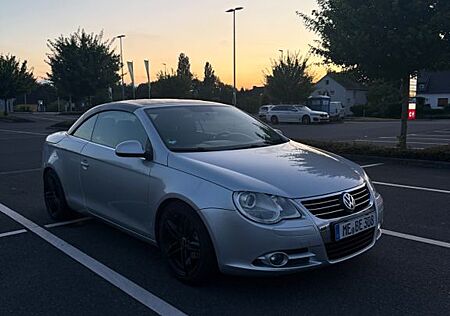 VW Eos Volkswagen 2.0 FSI Standard