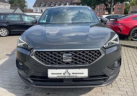 Seat Tarraco Style LED Panorama ACC LMF AppCo. 1.Hand