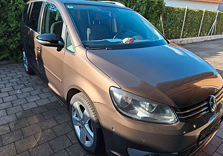 VW Touran Volkswagen 1.6 TDI Style Style