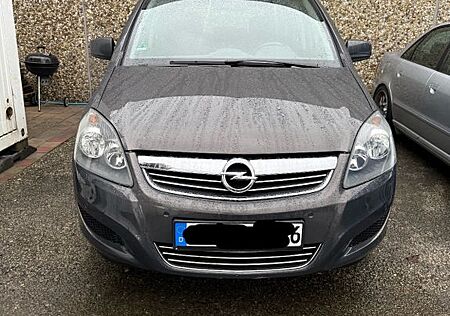 Opel Zafira 1.7 CDTI ecoFLEX 81kW Family Plus Fam...