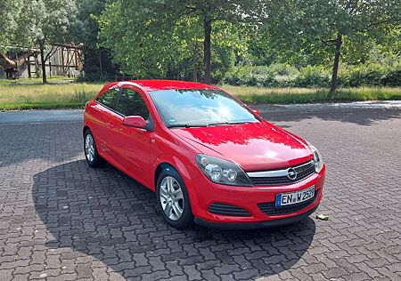 Opel Astra GTC 1.6 Ecotec 85kW