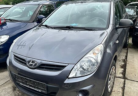 Hyundai i20 Classic 1,2 *KLIMAANLAGE*EURO 5*TÜV 3/26*