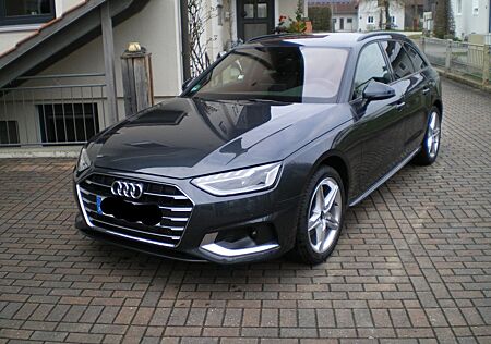 Audi A4 35 TFSI S tronic advanced Avant advanced