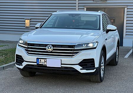 VW Touareg Volkswagen 3.0 V6 TDI 170kW 4MOTION Tiptronic -