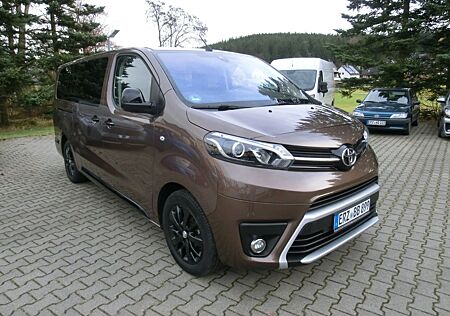 Toyota Pro Ace Proace (Verso) 2,0-l-D-4D 130kW L2 Black Edition