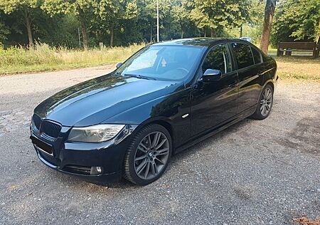BMW 318i E90 Facelift - TÜV bis 2/27