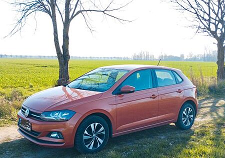 VW Polo Volkswagen VI (AW) Lim. 70 KW Comfortline