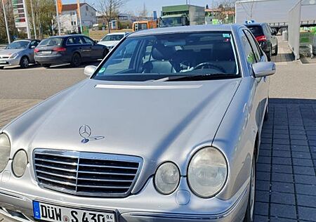 Mercedes-Benz E 430 Avantgarde