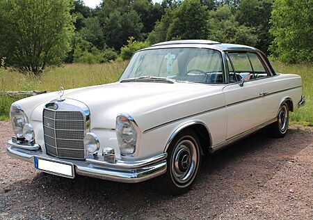 Mercedes-Benz 300 300SE Coupé, Automatik , (W112)