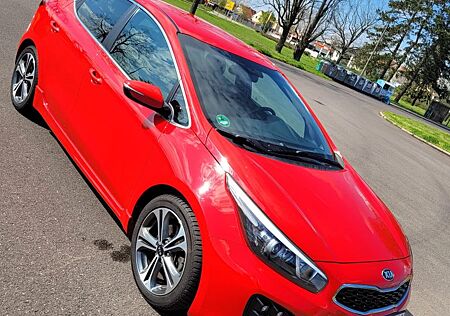 Kia Cee'd / Ceed 1.0 T-GDI GT Line GT Line