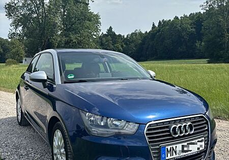 Audi A1 1.2 TFSI Attraction Attraction