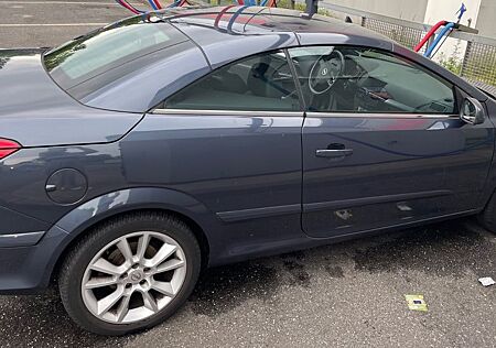 Opel Astra 1.8 Cosmo Automatik Cosmo