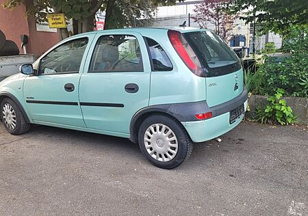 Opel Corsa C (X01) mit TÜV