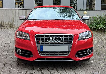 Audi S3 8P (265 PS) · 2-Halter · Scheckheft