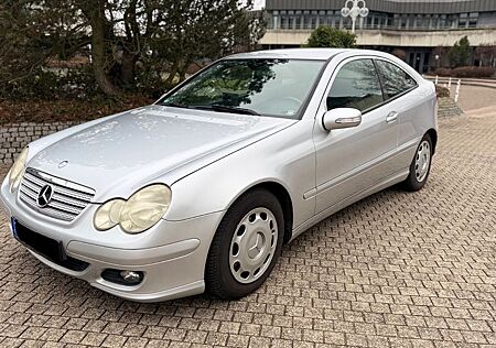 Mercedes-Benz CL 200