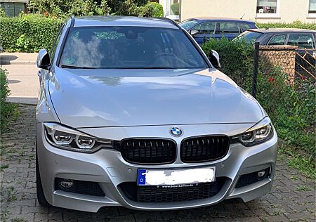 BMW 330d xDrive Touring M Sport Shadow