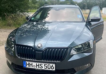 Skoda Superb 2.0 TDI SCR 140kW DSG 4x4 SportLine C...