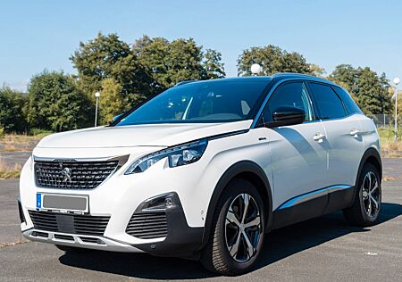 Peugeot 3008 1.6 PureTech 180 EAT8 GT Line PANO+AHK+MASS