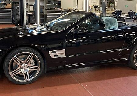 Mercedes-Benz SL 63 AMG Performance
