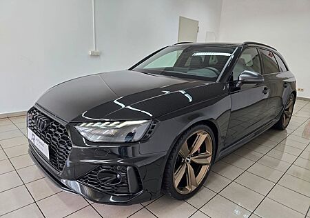 Audi RS4 Avant 2.9 TFSI qu. Exclusive Dynamik Carbon
