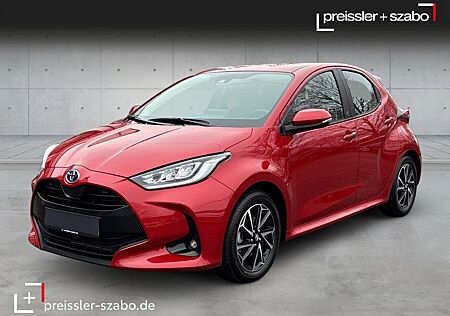 Toyota Yaris 1,5 l Hybrid 5-tg. Team Deutschland