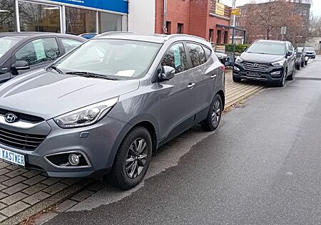 Hyundai ix35 Style 2WD "Teilleder,SHZG,Klimaautomatik"