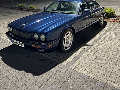 Jaguar XJR 4.0 XJR H-Gutachten/TÜV Neu