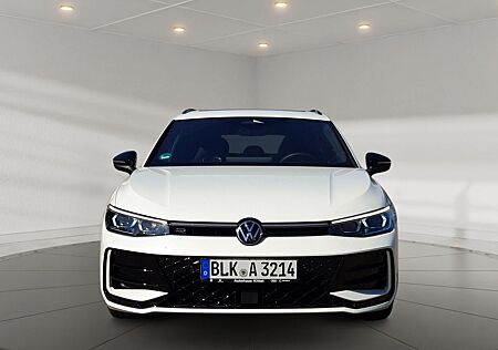 VW Passat Variant Volkswagen R-Line 2,0 TDI SCR 110 kW (150 PS