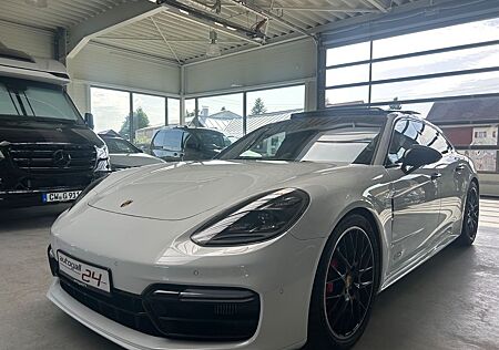 Porsche Panamera GTS ST 4Rad-Lenkung Luft 21" Approved