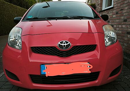 Toyota Yaris 1,0-l-VVT-i -