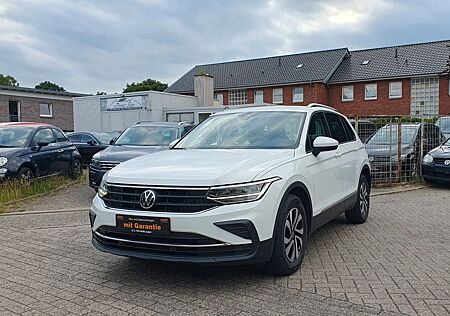 VW Tiguan Volkswagen Active/Navi /R-Kamera/LED /Facelift