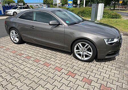 Audi A5 2.0 TDI S tronic quattro -