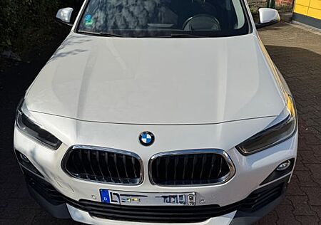 BMW X2 sDrive18d - Automatik