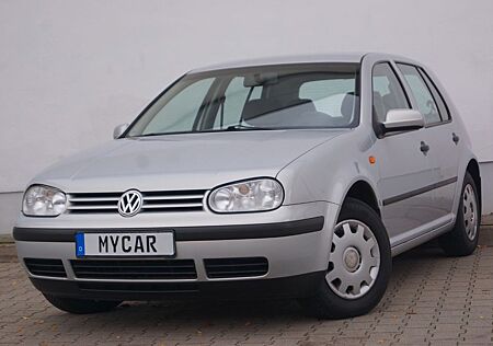 VW Golf Volkswagen 1.4 Trendline*Klimaautomatik*ZV*Allwetter.*