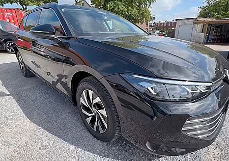 VW Passat Variant Volkswagen 2.0 TDI SCR DSG Variant -