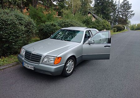 Mercedes-Benz 300 SE