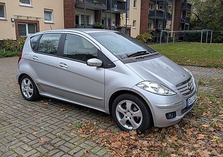Mercedes-Benz A 170 AVANTGARDE, SHZ, AHK, WR