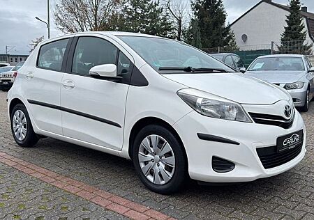 Toyota Yaris Life *1.HAND*KAMERA*NAVI*