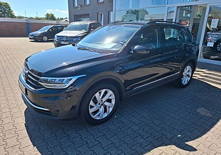VW Tiguan Volkswagen 2.0 TDI Life 110 kW (150 PS) DSG