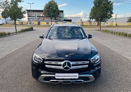 Mercedes-Benz GLC 220 d 4Matic,LED,Leder,Navi,Kamera,PDC.