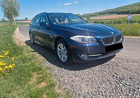 BMW 528i Touring - F11