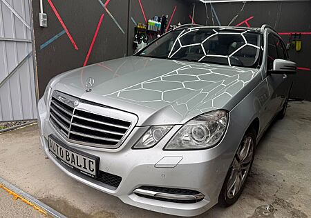 Mercedes-Benz E 350 CDI BlueEfficiency-Avantgarde-Panorama-Ahk