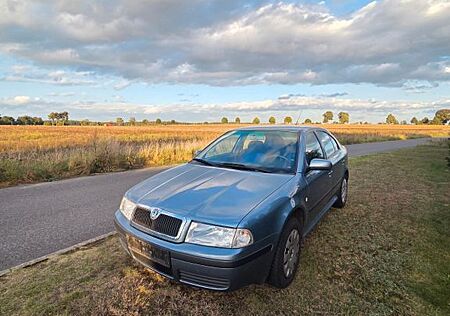 Skoda Octavia 1.4 Tour Tour